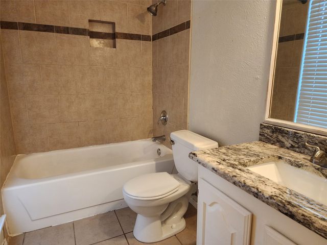 4404 N Colony Boulevard, The Colony, TX 75056