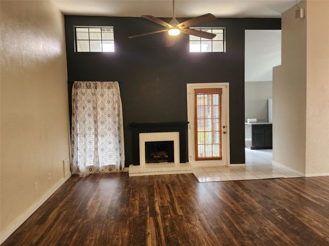 4404 N Colony Boulevard, The Colony, TX 75056