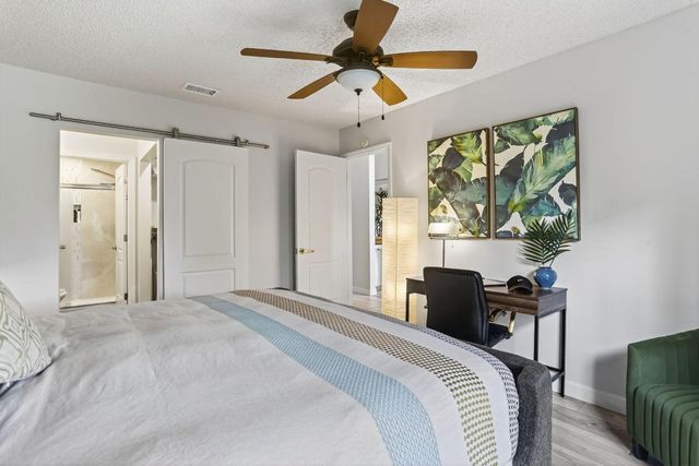 1032 E Lakes Drive, Deerfield Beach, FL 33064