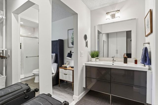 1032 E Lakes Drive, Deerfield Beach, FL 33064