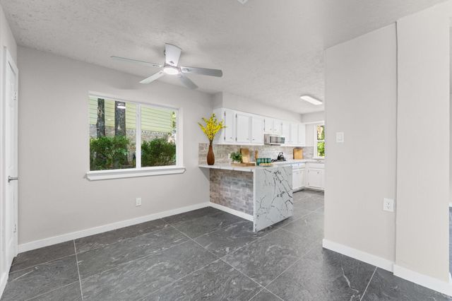 3538 Glenwood Springs Drive, Houston, TX 77345