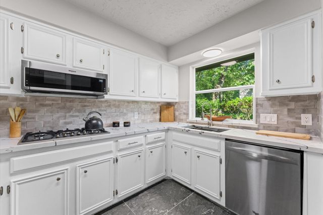 3538 Glenwood Springs Drive, Houston, TX 77345