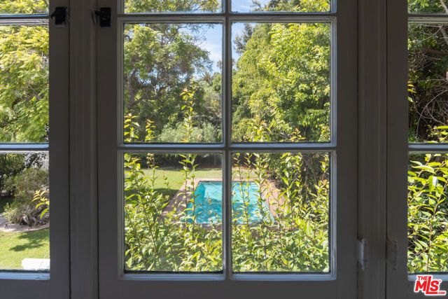 925 N Rexford Drive, Beverly Hills, CA 90210