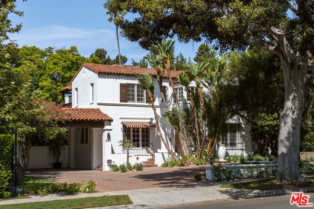925 N Rexford Drive, Beverly Hills, CA 90210