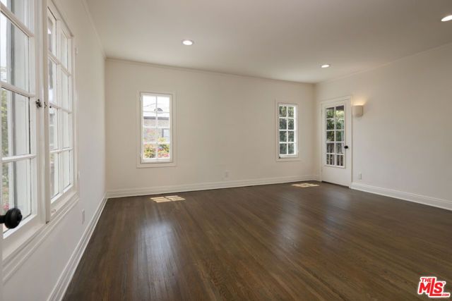 925 N Rexford Drive, Beverly Hills, CA 90210
