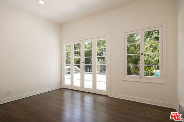 925 N Rexford Drive, Beverly Hills, CA 90210