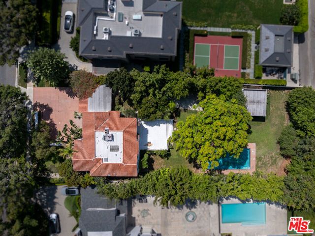 925 N Rexford Drive, Beverly Hills, CA 90210
