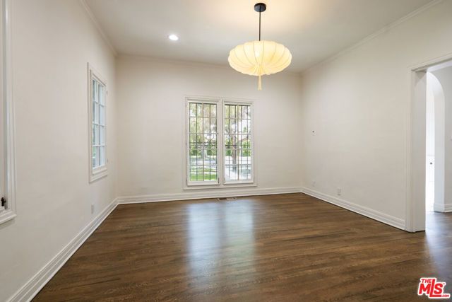 925 N Rexford Drive, Beverly Hills, CA 90210