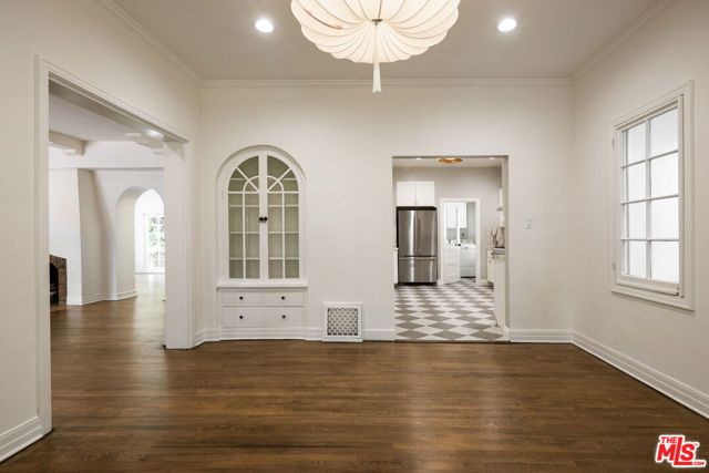 925 N Rexford Drive, Beverly Hills, CA 90210