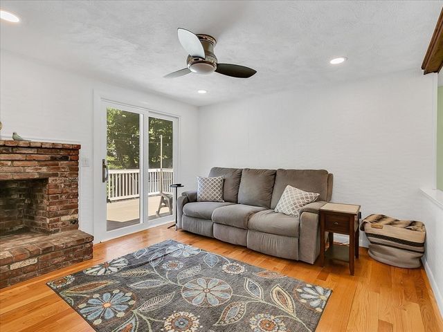 25 King Terrace, Beverly, MA 01915