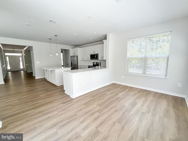 11551 BEACON HILL CT, Swan Point, MD 20645