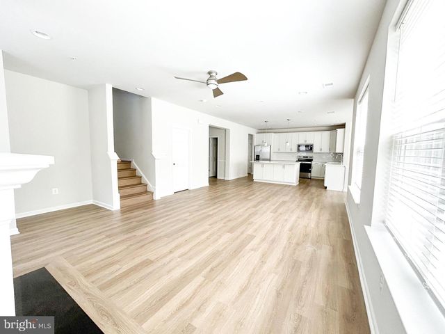 11551 BEACON HILL CT, Swan Point, MD 20645