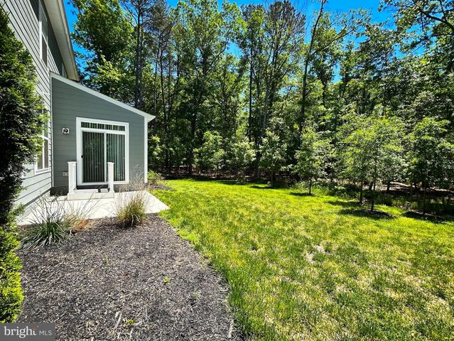 11551 BEACON HILL CT, Swan Point, MD 20645
