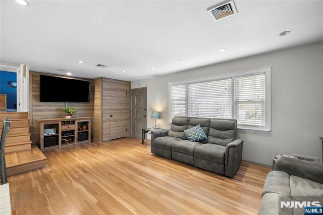 57 Otoole Street, Westwood, NJ 07675