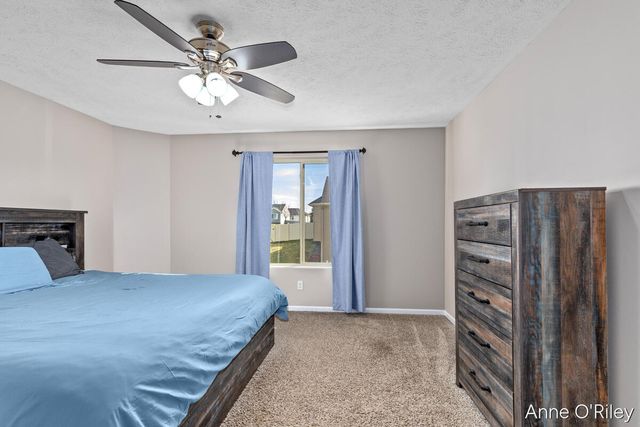 4255 Cloverfield Court, Wayland, MI 49348