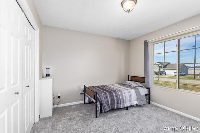 4255 Cloverfield Court, Wayland, MI 49348