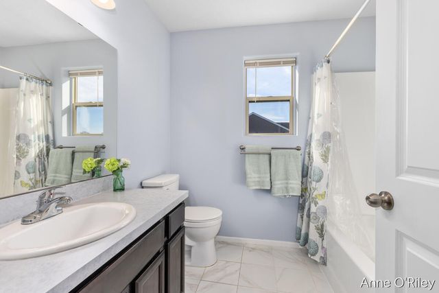 4255 Cloverfield Court, Wayland, MI 49348