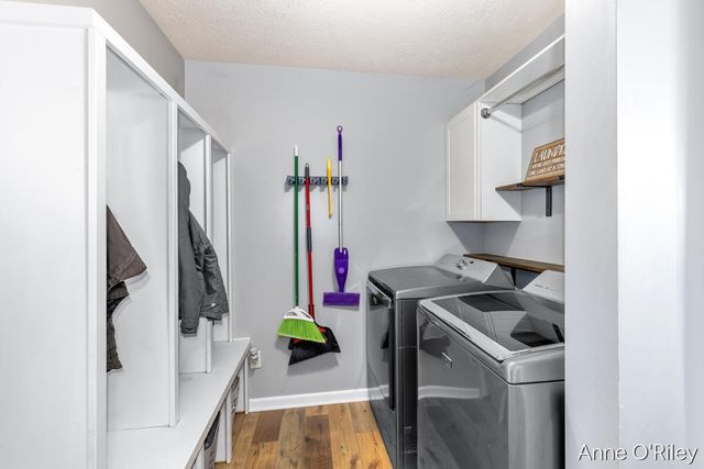 4255 Cloverfield Court, Wayland, MI 49348