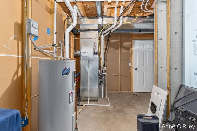 4255 Cloverfield Court, Wayland, MI 49348