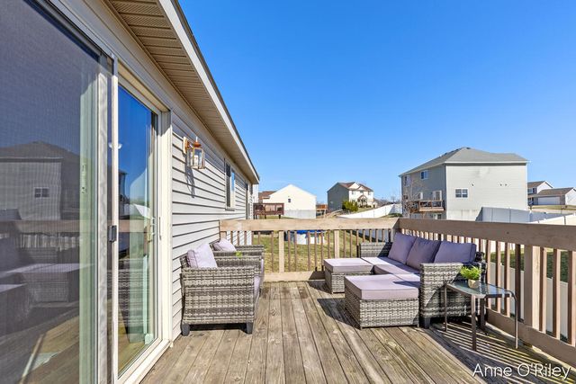 4255 Cloverfield Court, Wayland, MI 49348