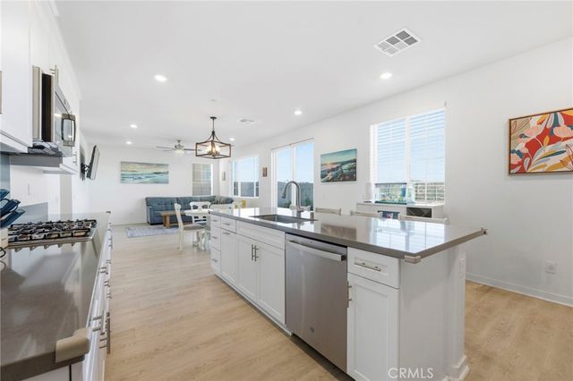 30218 Arroyo Springs, Murrieta, CA 92563