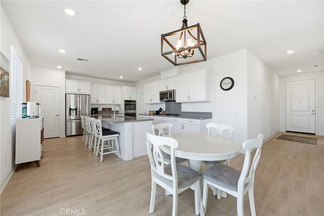 30218 Arroyo Springs, Murrieta, CA 92563