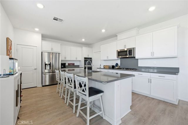 30218 Arroyo Springs, Murrieta, CA 92563