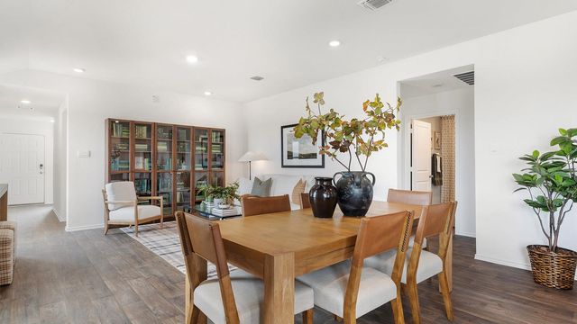 170 Schuenemann WAY, Uhland, TX 78640