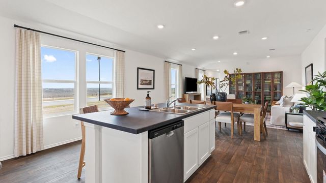 170 Schuenemann WAY, Uhland, TX 78640