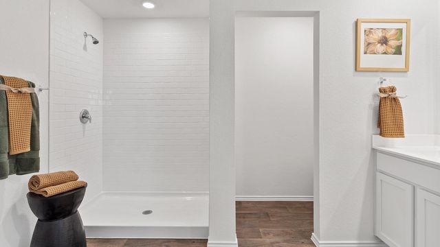 170 Schuenemann WAY, Uhland, TX 78640