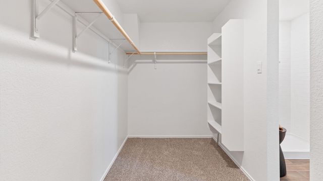 170 Schuenemann WAY, Uhland, TX 78640