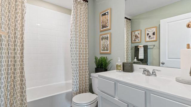 170 Schuenemann WAY, Uhland, TX 78640