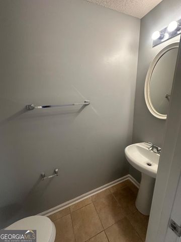 4935 Notting Glen Lane, Snellville, GA 30039