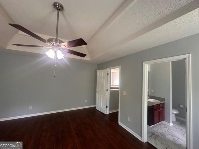 4935 Notting Glen Lane, Snellville, GA 30039