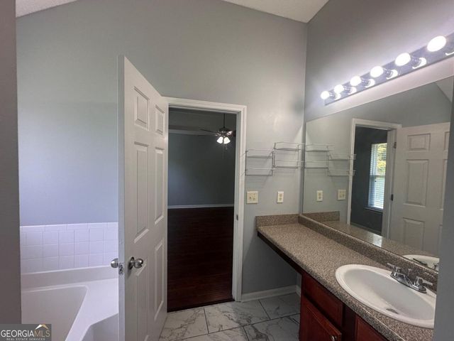 4935 Notting Glen Lane, Snellville, GA 30039