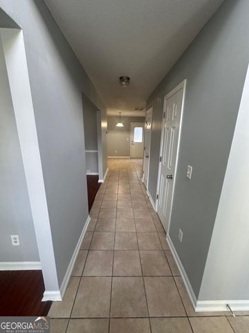 4935 Notting Glen Lane, Snellville, GA 30039