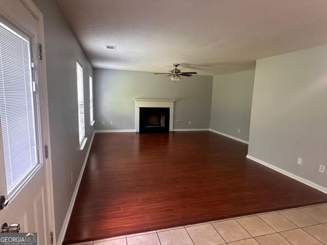 4935 Notting Glen Lane, Snellville, GA 30039