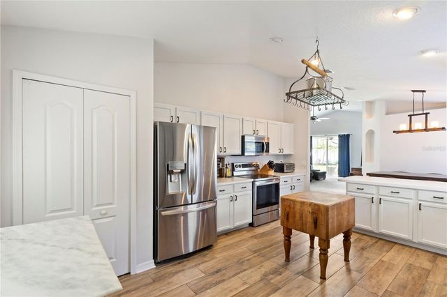 3204 PRAIRIE IRIS DRIVE, Land O Lakes, FL 34638