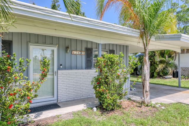 2619 CLIPPER SHIP WAY, Sarasota, FL 34231
