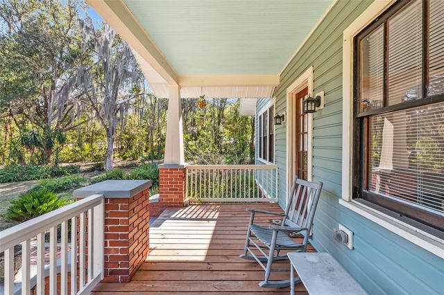 15670 S HIGHWAY 25, Weirsdale, FL 32195