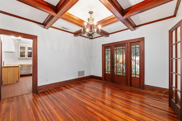 15670 S HIGHWAY 25, Weirsdale, FL 32195