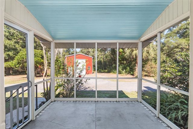 15670 S HIGHWAY 25, Weirsdale, FL 32195