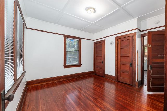 15670 S HIGHWAY 25, Weirsdale, FL 32195