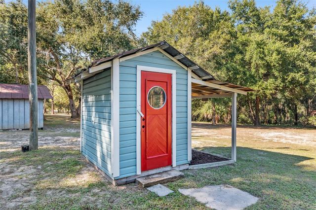 15670 S HIGHWAY 25, Weirsdale, FL 32195