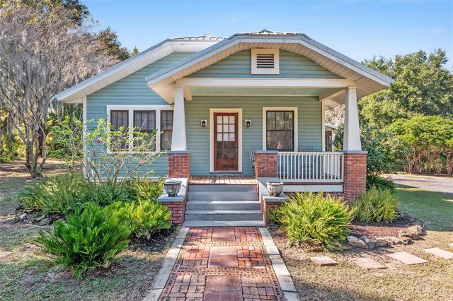 15670 S HIGHWAY 25, Weirsdale, FL 32195