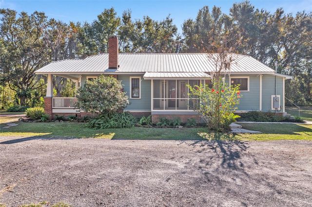 15670 S HIGHWAY 25, Weirsdale, FL 32195