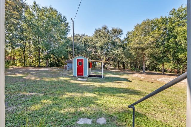 15670 S HIGHWAY 25, Weirsdale, FL 32195