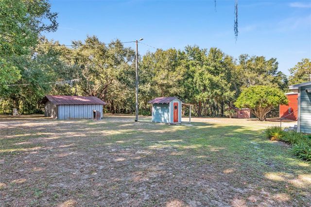 15670 S HIGHWAY 25, Weirsdale, FL 32195