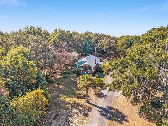 15670 S HIGHWAY 25, Weirsdale, FL 32195