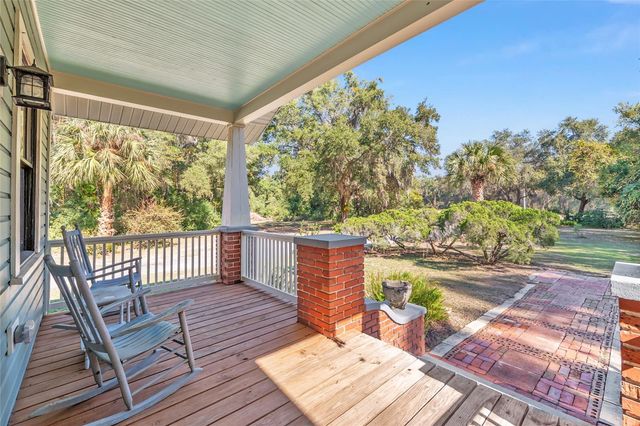 15670 S HIGHWAY 25, Weirsdale, FL 32195